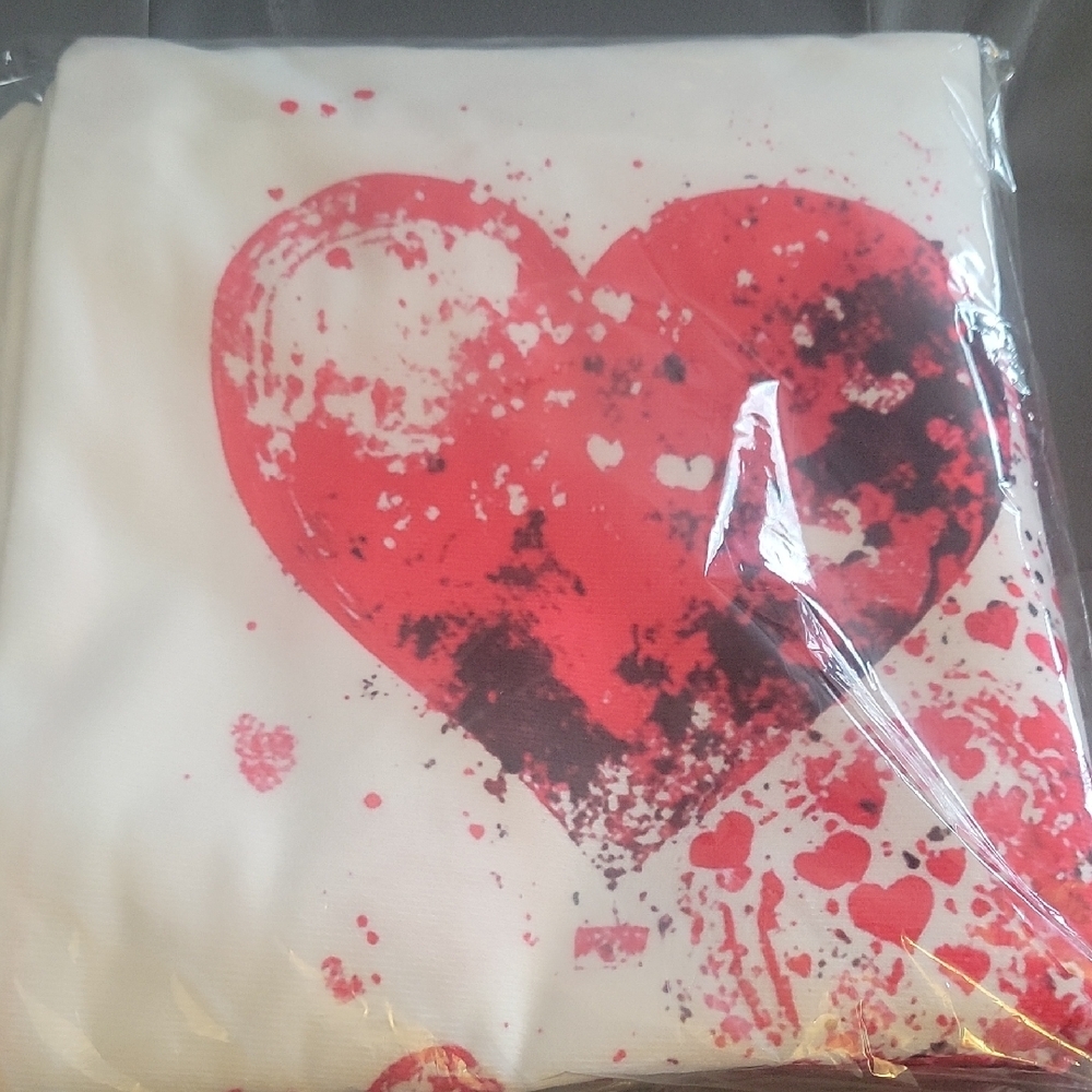 Red Heart Print Throw Pillow Cover 4 Pack